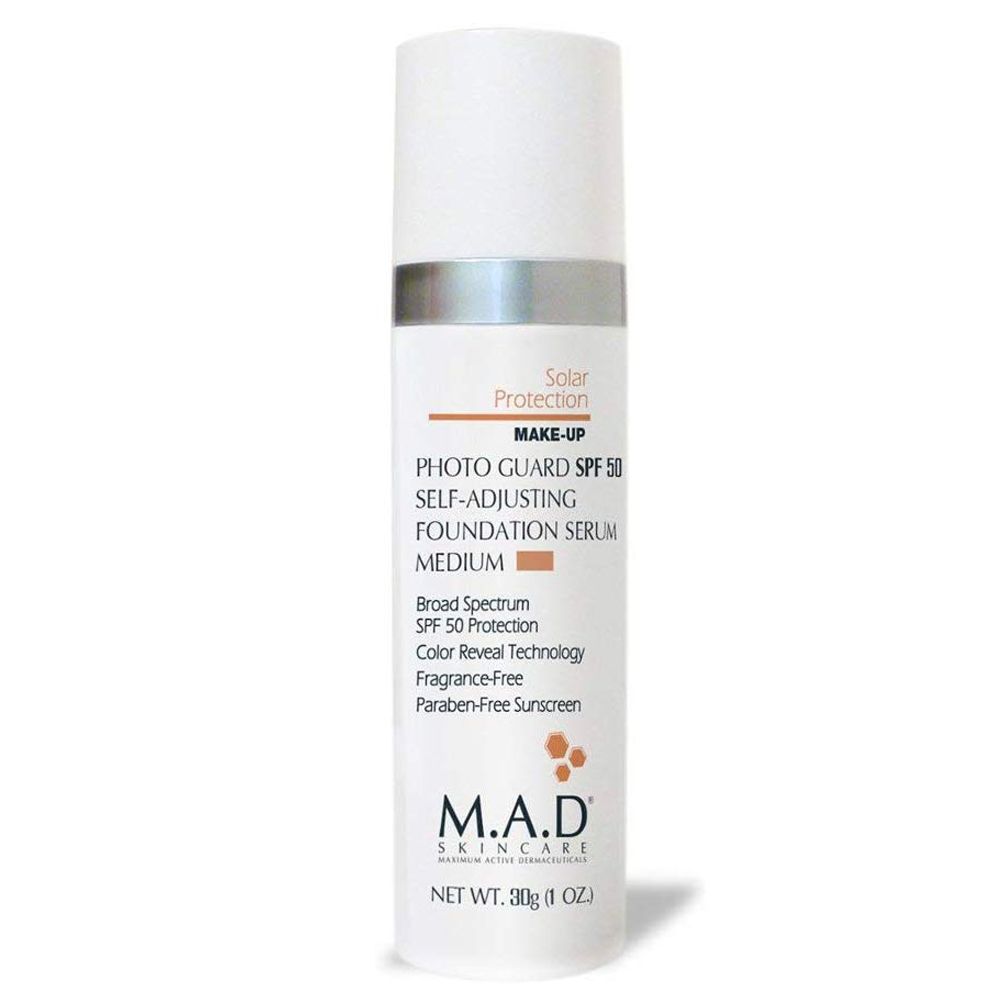 PHOTO GUARD SPF 50 SELF-ADJUSTING FOUNDATION SERUM: MEDIUM